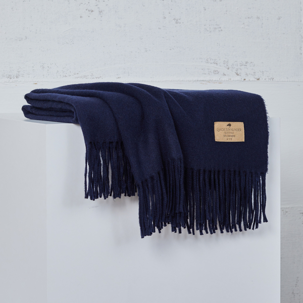 Deep Navy Luxe Italian Cashmere Throw | Luxe 100% Cashmere