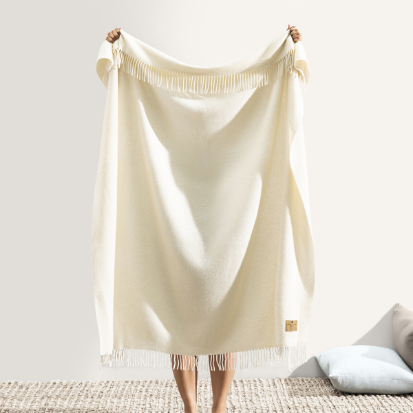 Ecru Juno Cashmere Throw | Juno Cashmere