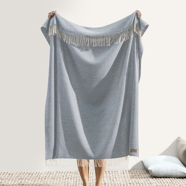 Light Blue Juno Cashmere Throw | Juno Cashmere