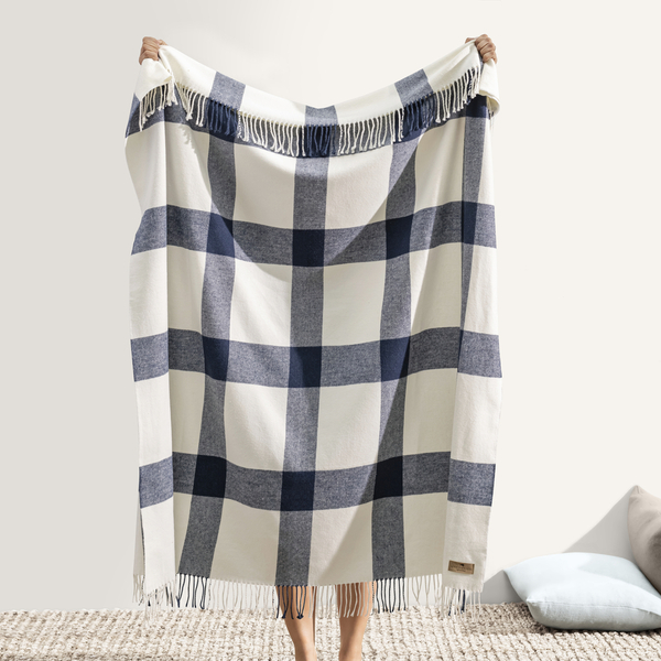 Navy Wellington Plaid Throw | Wellington Plaid