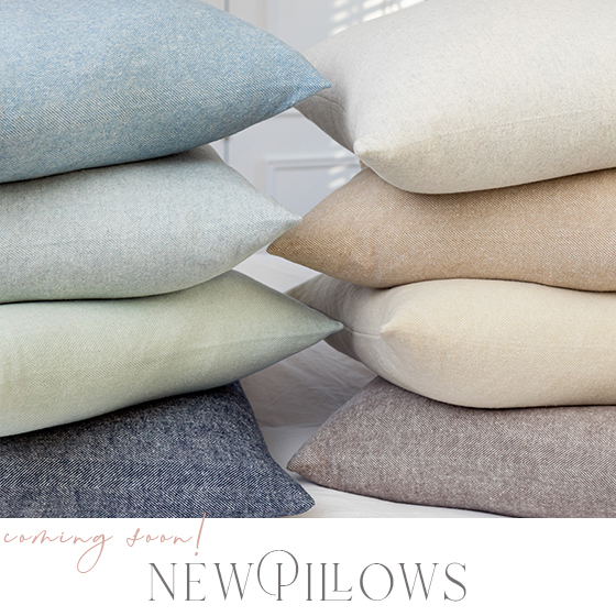 Lands Downunder Colorful Throw Blankets from Italy & New Zealand, Scarves