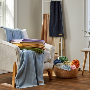 Image Aspen Peaks Throw